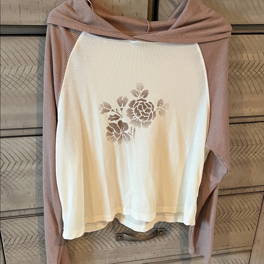 Pink Republic Cream and Dusty Pink Floral Raglan Top